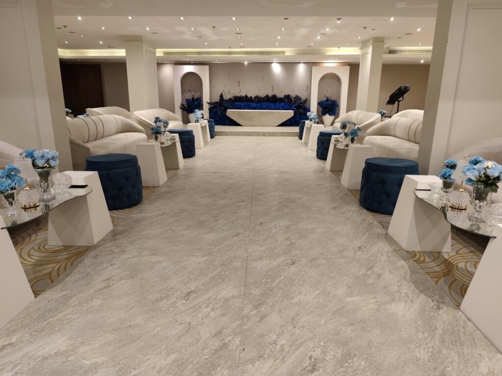 فندق إيوا اكسبرس العليا