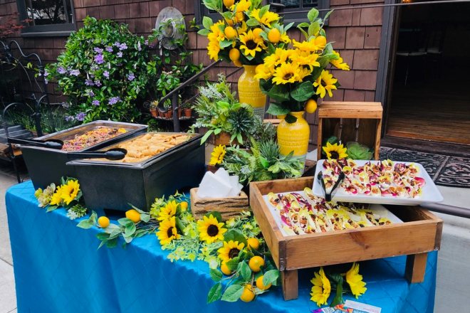 بوفيه بالازرق