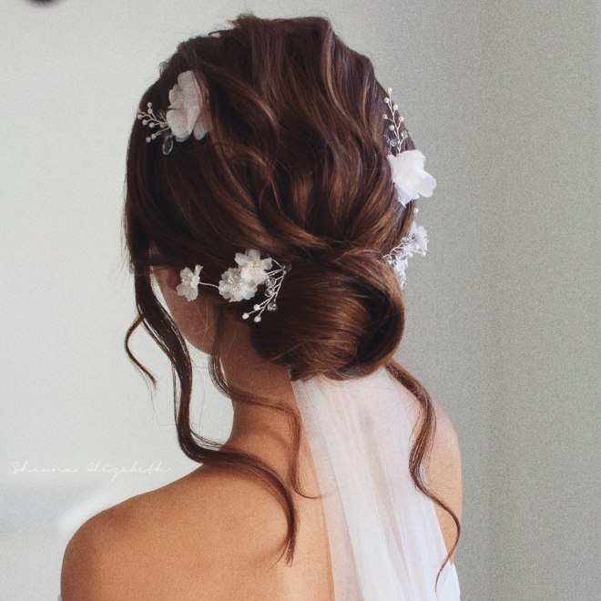 اجمل تسريحة عروس لطويلات القامة