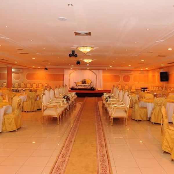 فندق السفير