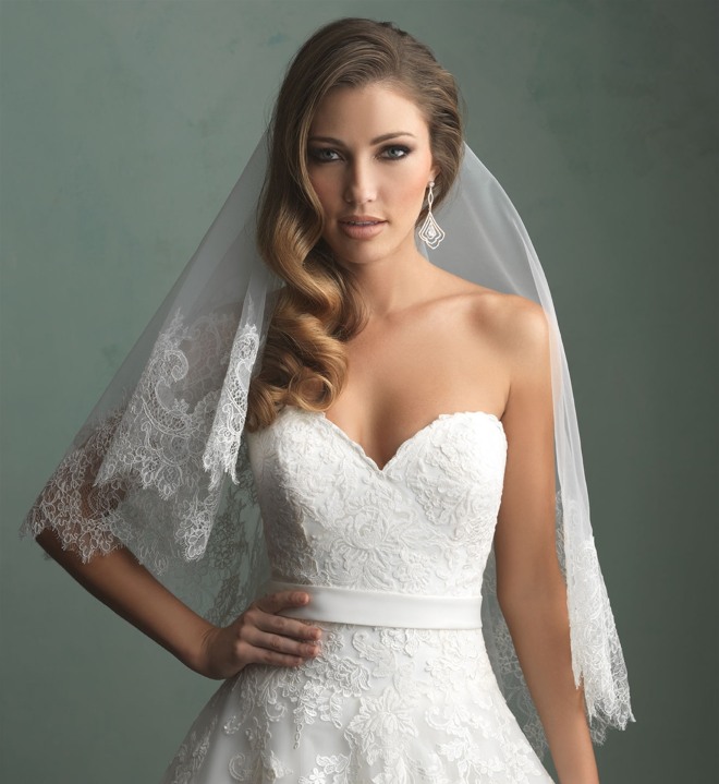 الطرحة التي يصل طولها الى الكوع