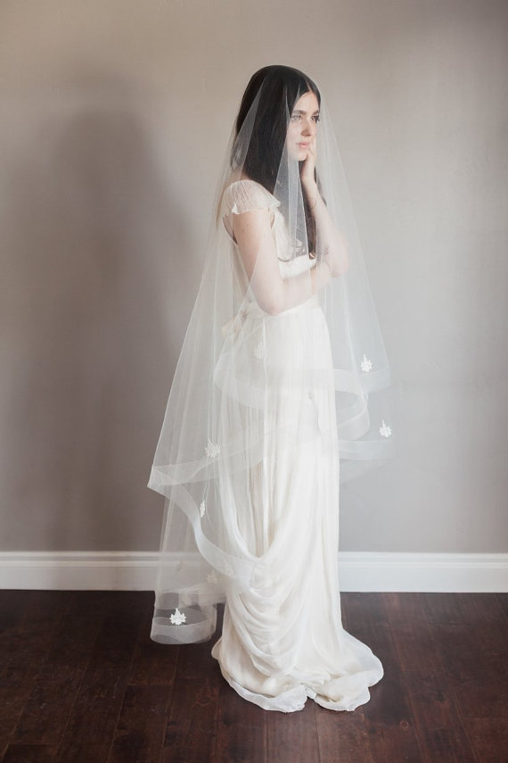 طرحة عروس الطويلة