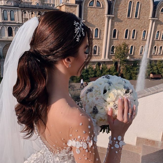 اجمل تسريحة عروس لطويلات القامة