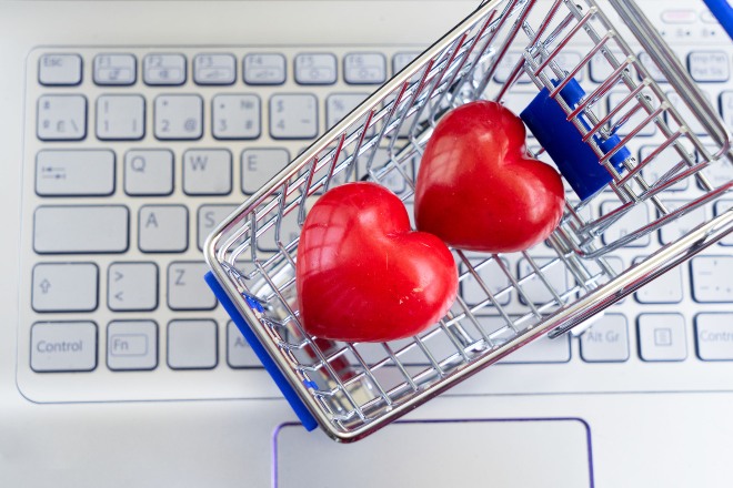 تسوق لزفافك عبر الانترنت