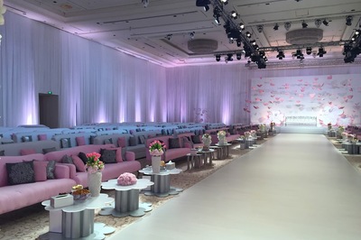 قاعة نيارة للمؤتمرات والاحتفالات