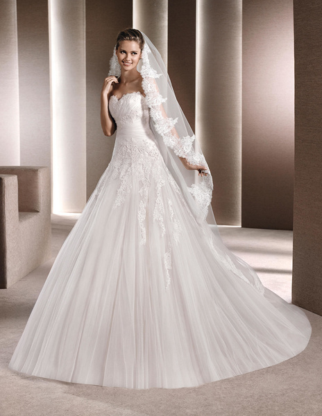 أجمل عروس - لا سبوزا