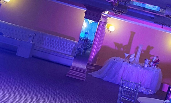 فندق الساحة - قاعة رواسي - قاعة فينوس