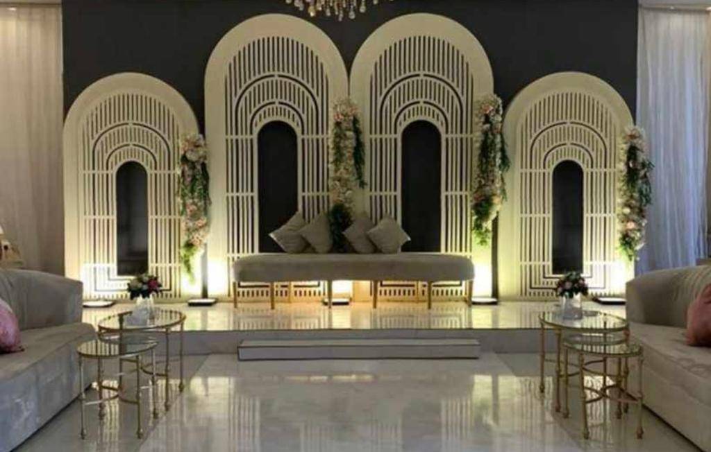 فندق هوليدي ان الميدان