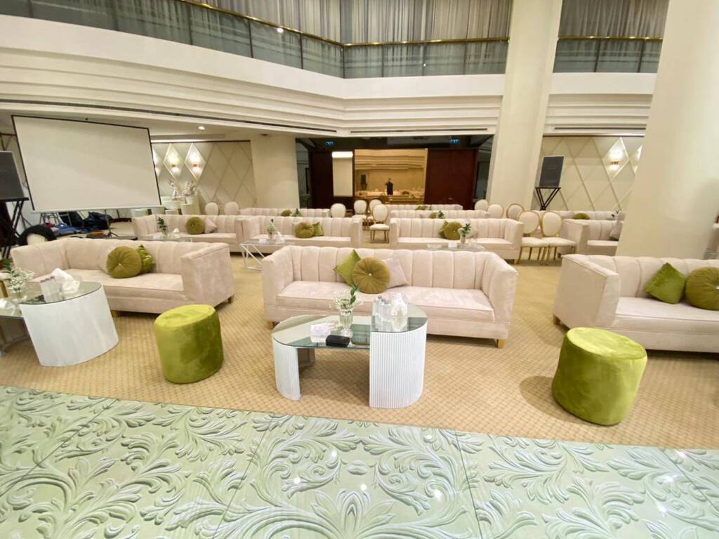 فندق هوليداي ان العليا