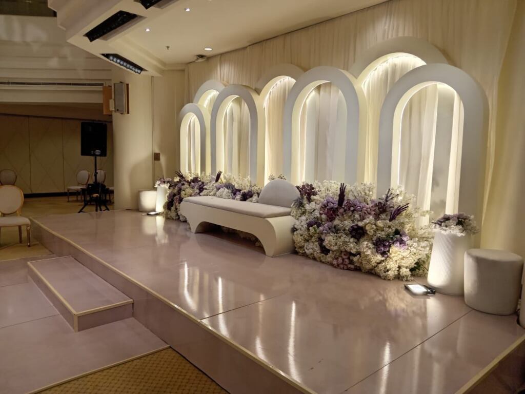 فندق هوليداي ان العليا