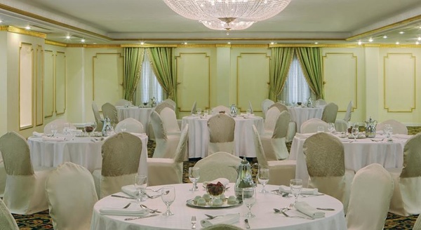 فندق المدينة موڤنبيك