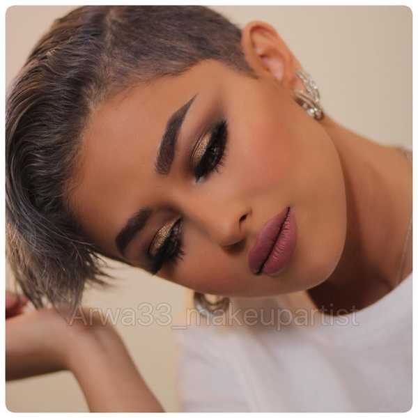 أروى محمد ميك أب أرتيست