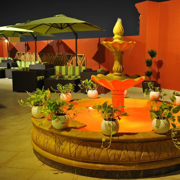 قاعة احتفالات فندق سويت إن - الرياض