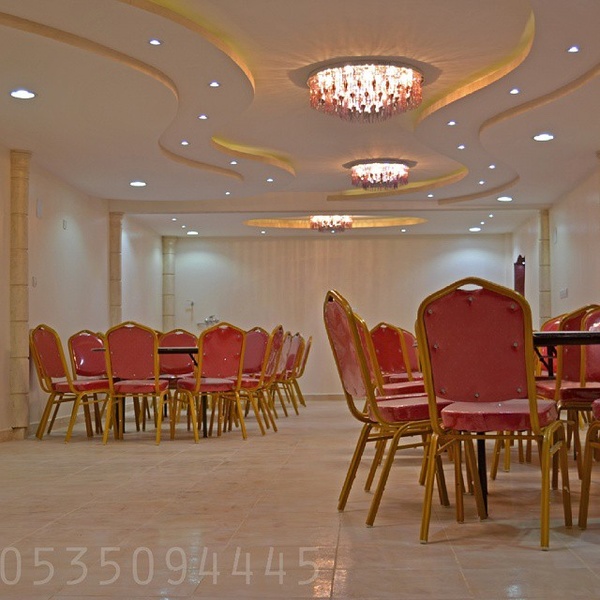 قاعة ريد روز للمناسبات