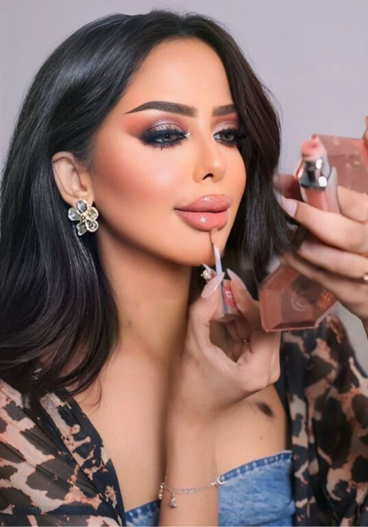 استديو لوجي