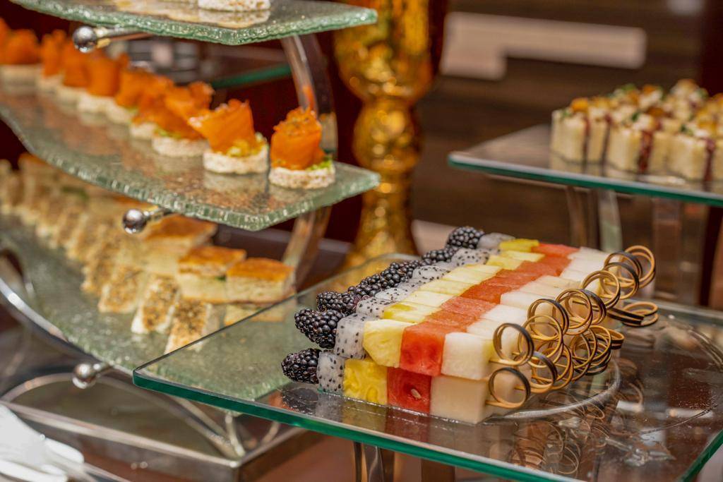 بوفيه فندق روش ريحان من روتانا للحفلات الخارجية