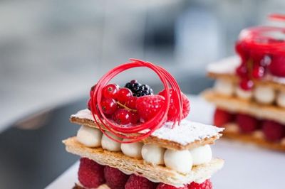 فريق فندق انتركونتينينتال الخبر للحفلات