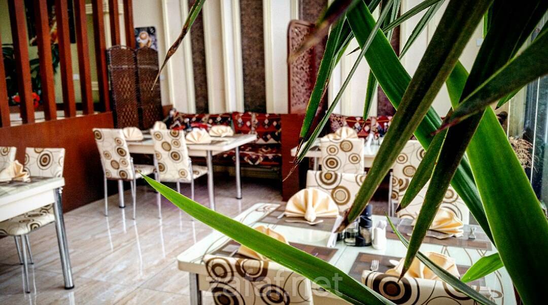 مطعم سيلفر سبون