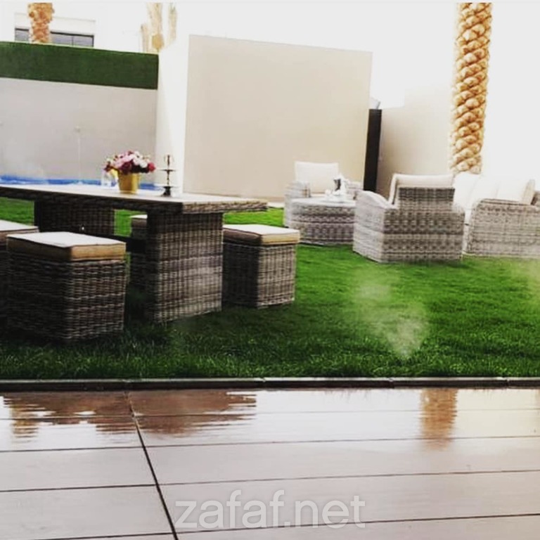 المنتجعات الاولى