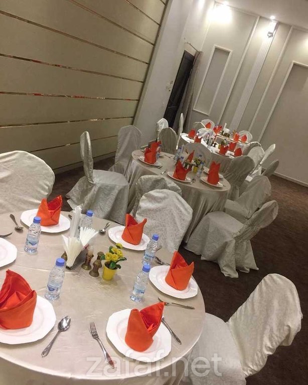 مطعم قصر الكاري