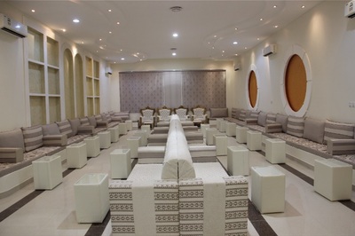 قاعة ترانيم