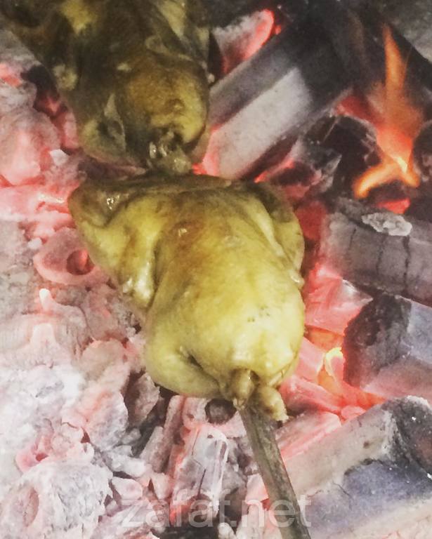 مطعم الزعيم