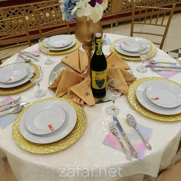 مطاعم نكهة الفخار