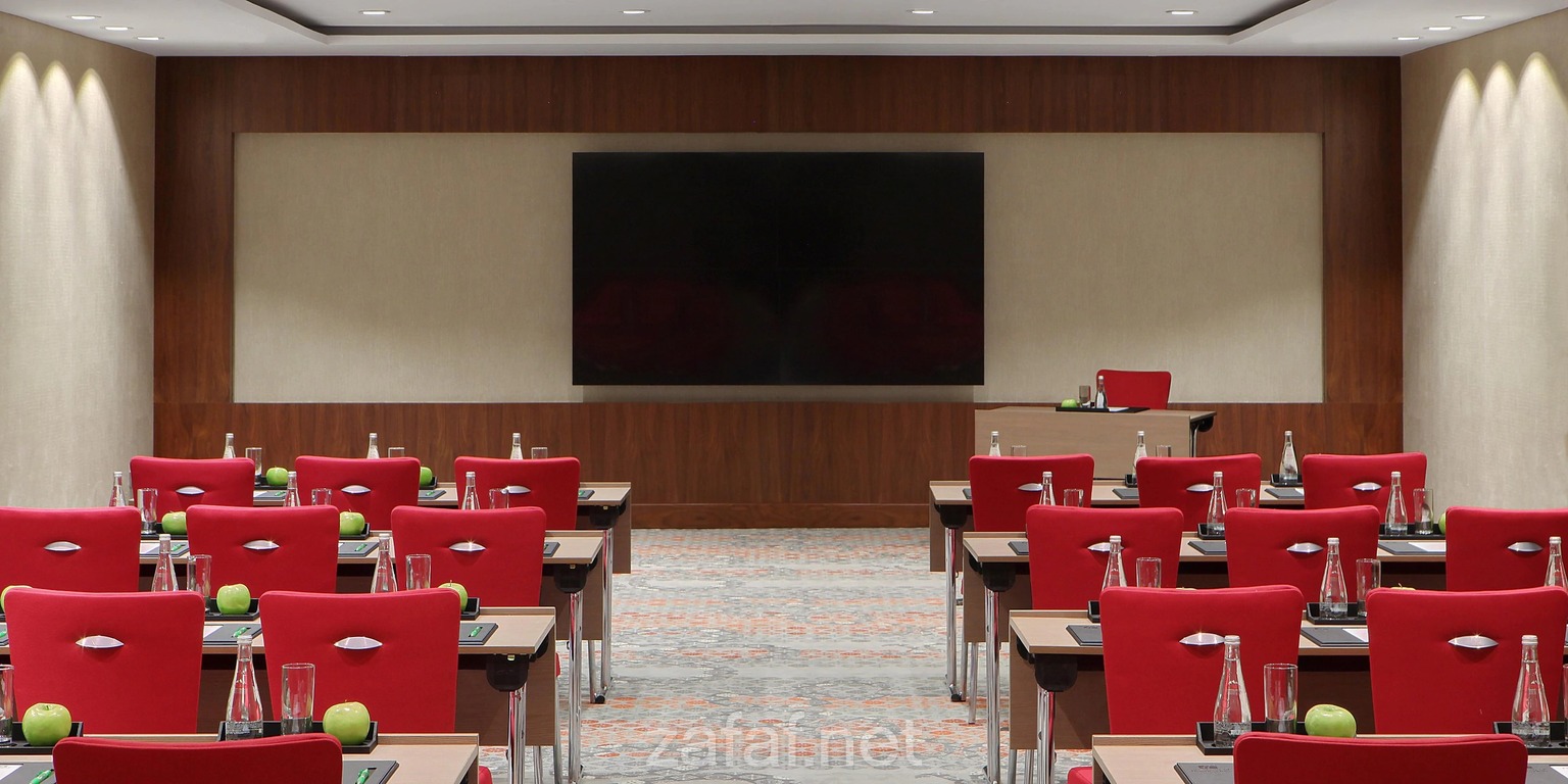 هوليدي ان بوابة جدة