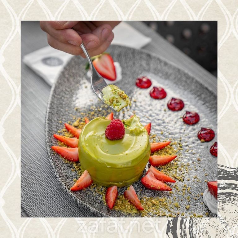 مطعم الفيروز جاردن