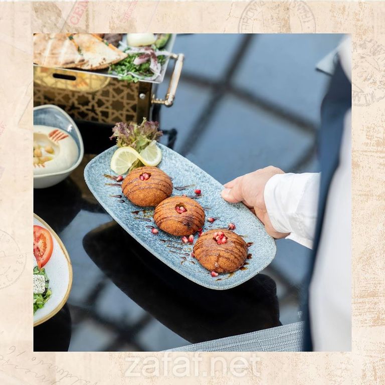 مطعم الفيروز جاردن