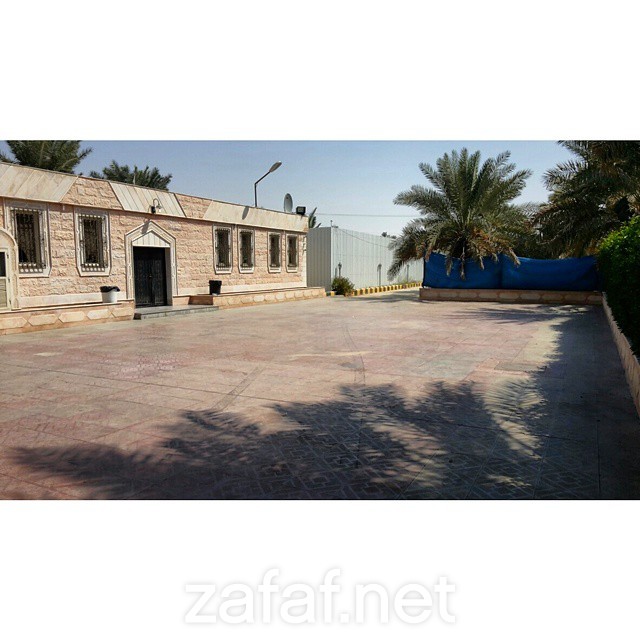 استراحة وصالة همسات