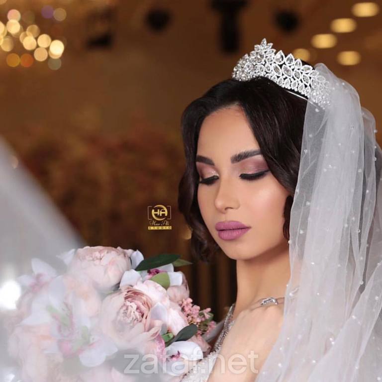 يسرى ميك أب