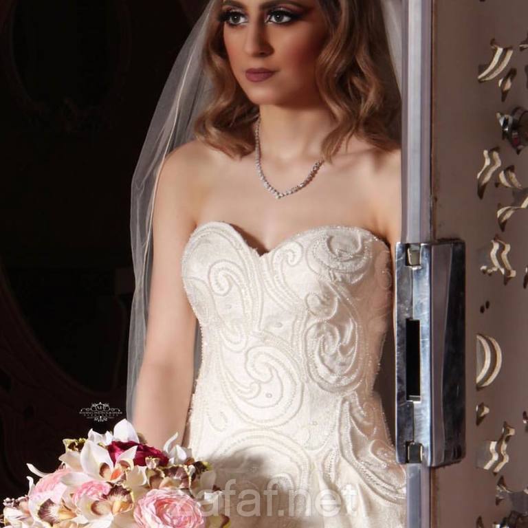 زهرة ميك أب أرتست