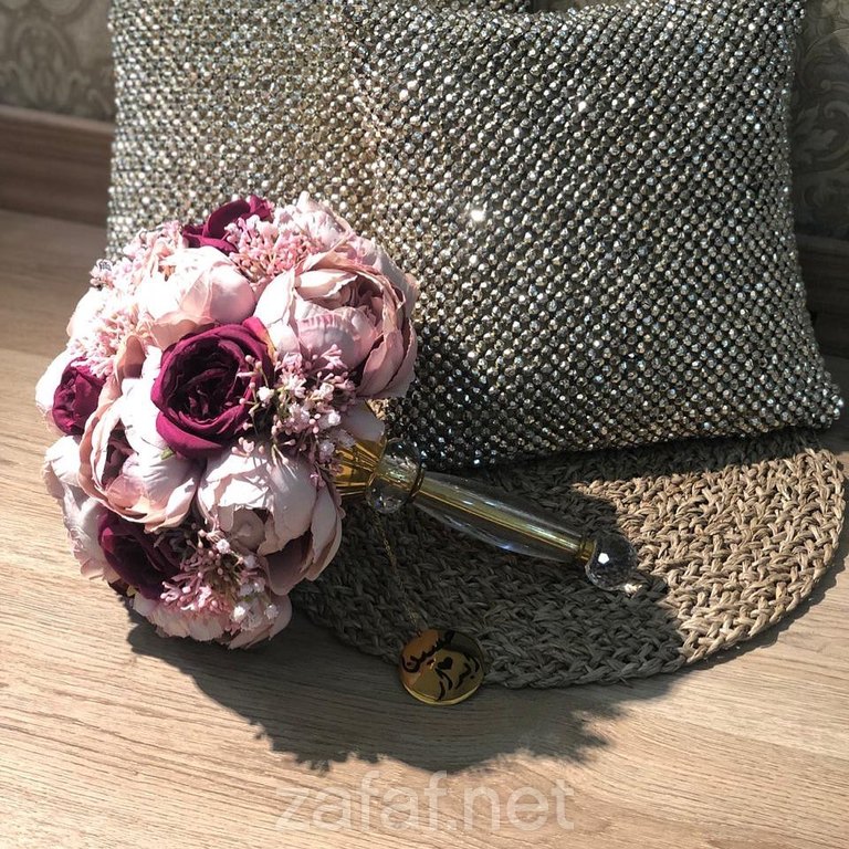 ورد لتنسيق الحفلات