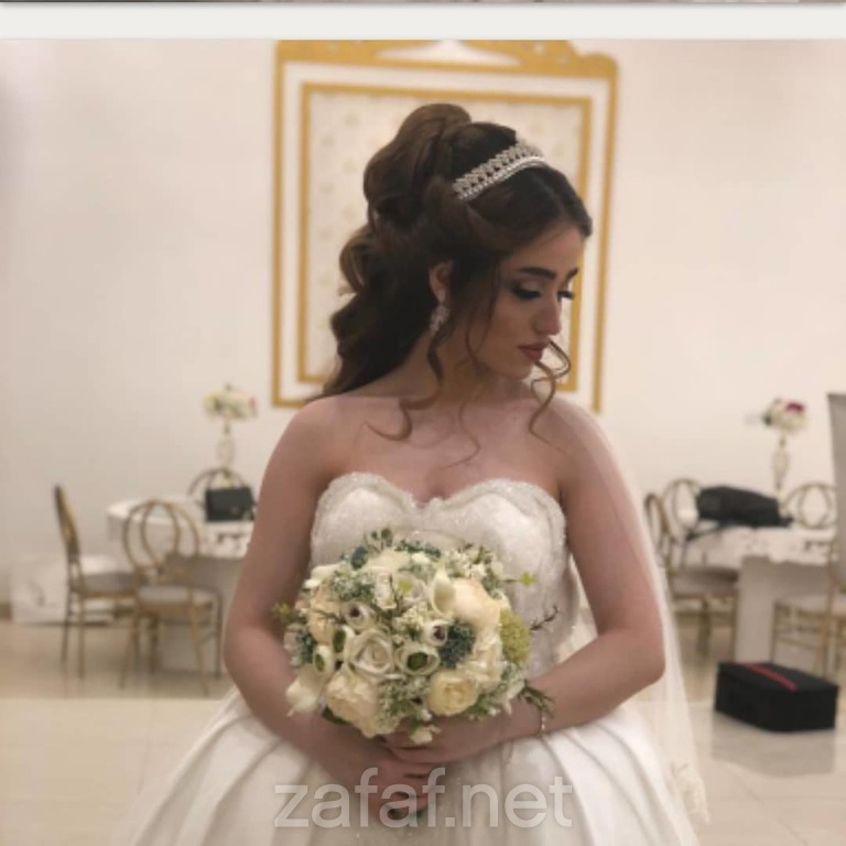 أمل حسين ميك أب