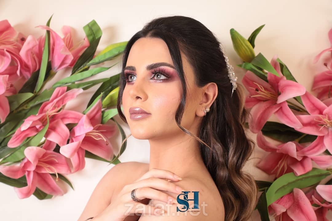 المصورة شمس