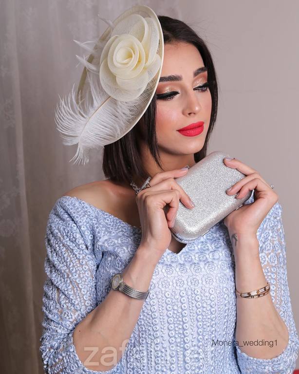 المصورة منيرة السيف في القصيم