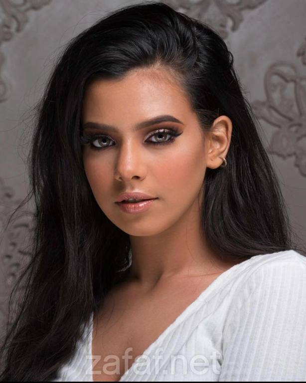 نورا عبد العزيز ميك أب