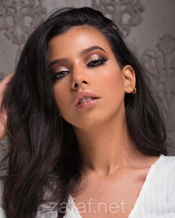 نورا عبد العزيز ميك أب