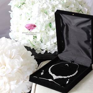 المصورة رزان في الخرج