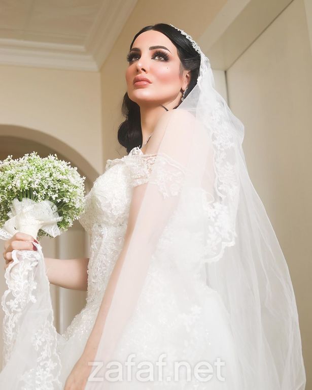 المصورة الفوتوغرافية حنان