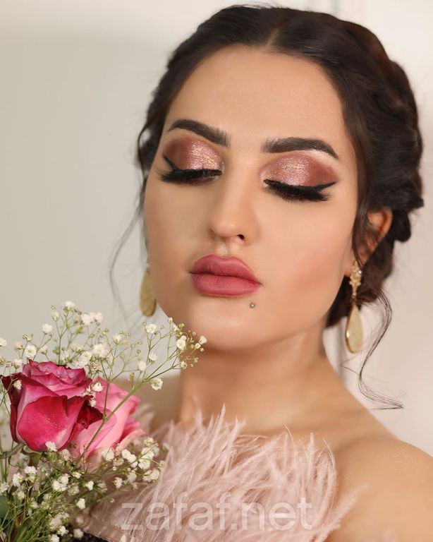 المصورة الفوتوغرافية حنان