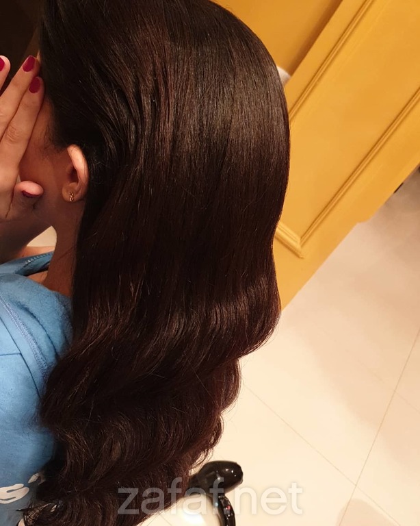 مصففة الشعر سمر