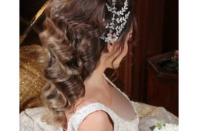 مصففة الشعر شيرين