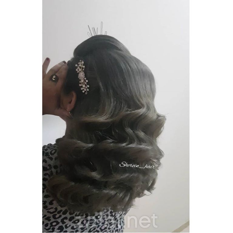 مصففة الشعر شيرين