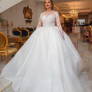 منال العمير