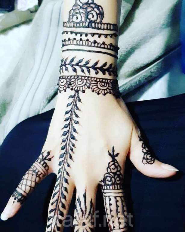 نقاشة في بريدة