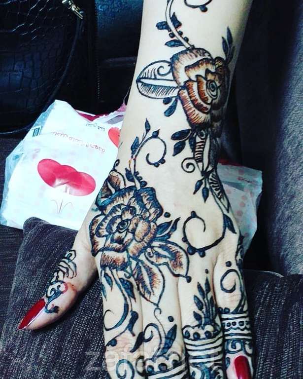 نقاشة في بريدة