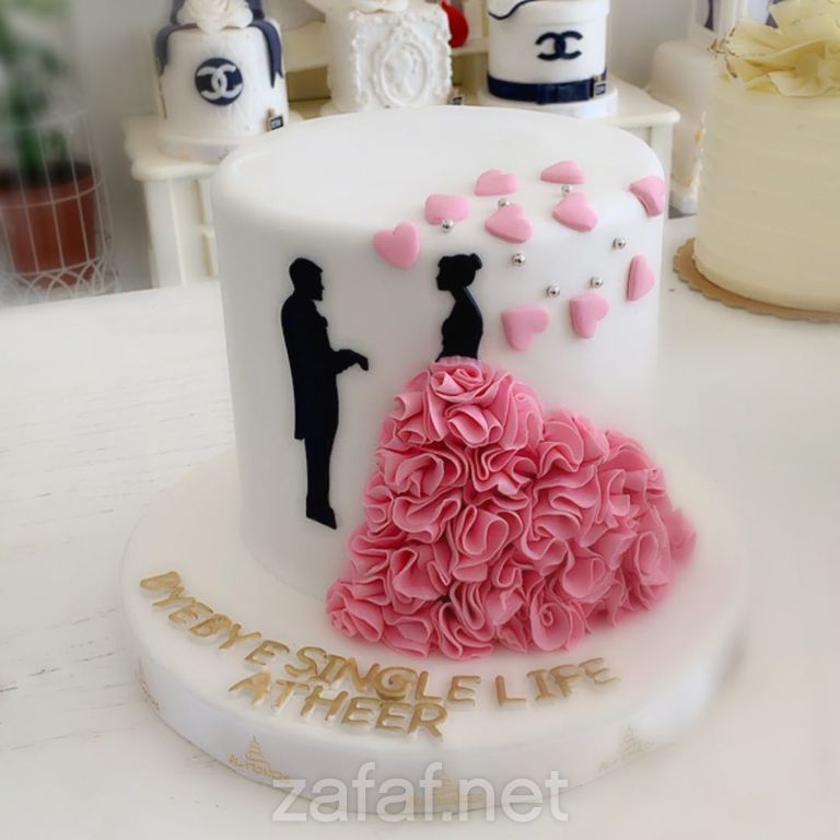 كيك وكافيه لوز