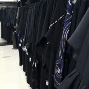 القاسم للعبايات والطرح